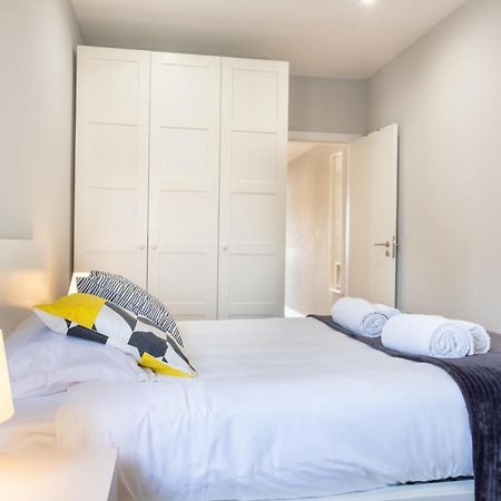 Bright & Central Apartment By Lovelystay Lisbona Esterno foto