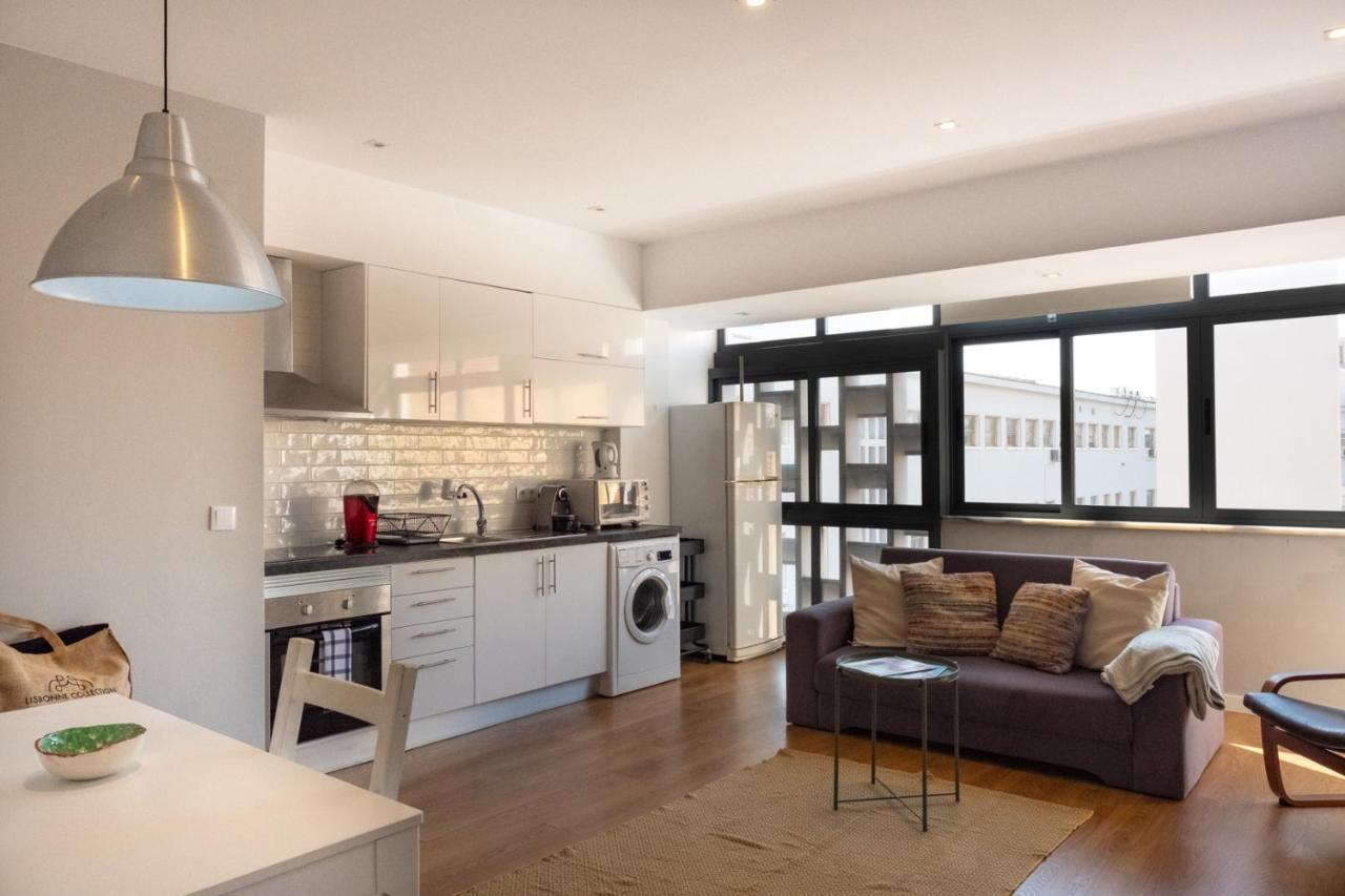 Bright & Central Apartment By Lovelystay Lisbona Esterno foto